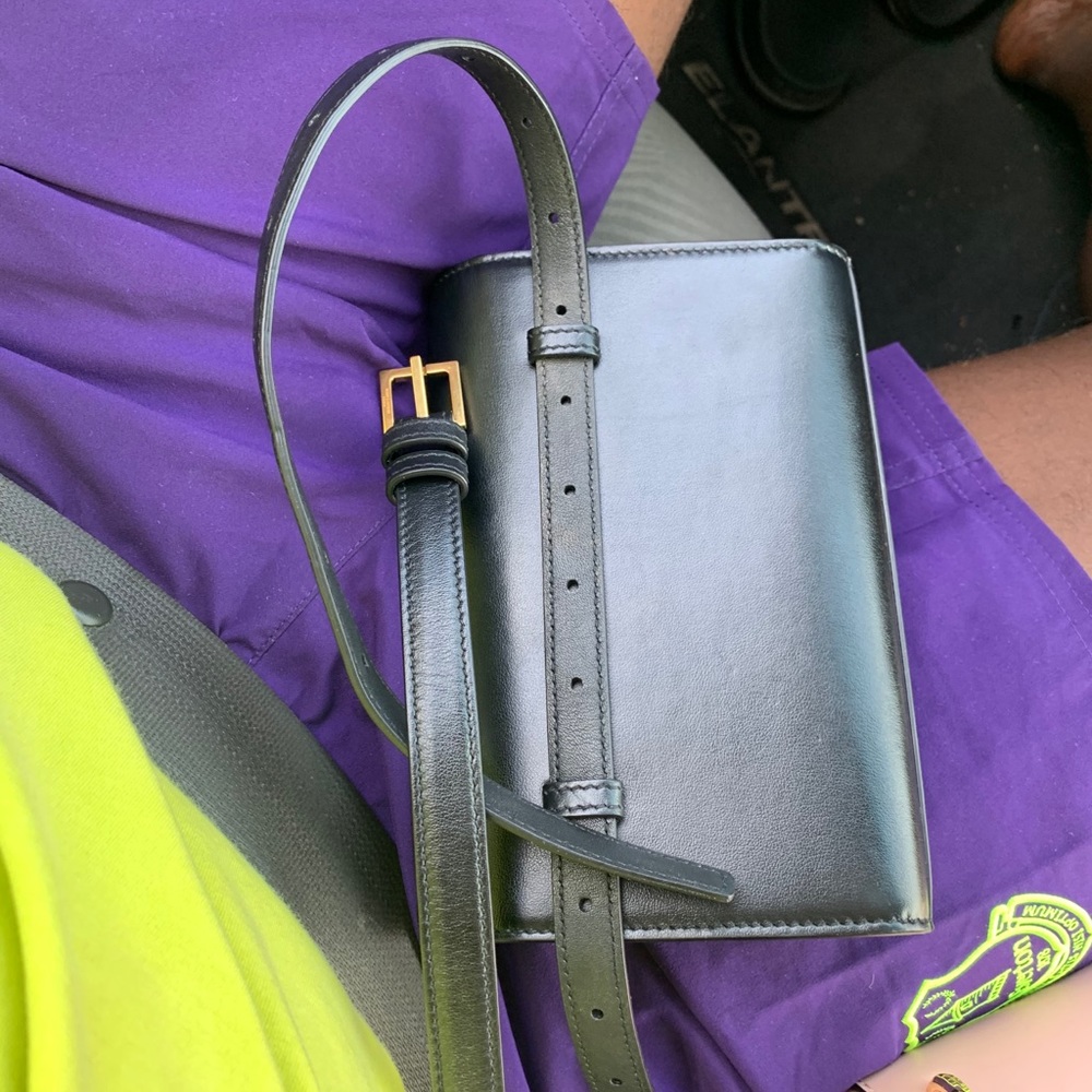 Yves Saint Laurent belt bag. Kate - Picture 10 of 11